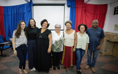 Dani Portela entrega emenda de bolsas de incentivo para estudantes da UPE em Palmares